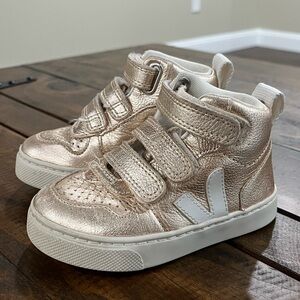 Kids' V-10 Chromefree™ Sneaker